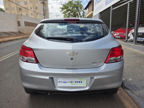 CHEVROLET Onix Hatch 1.0 4P FLEX LT, Foto 4