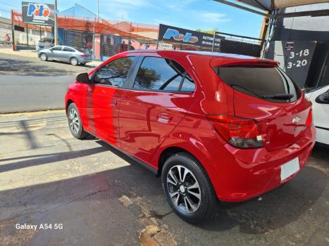 CHEVROLET Onix Hatch 1.4 4P FLEX LTZ, Foto 3