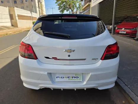 CHEVROLET Onix Hatch 1.4 4P FLEX EFFECT, Foto 4