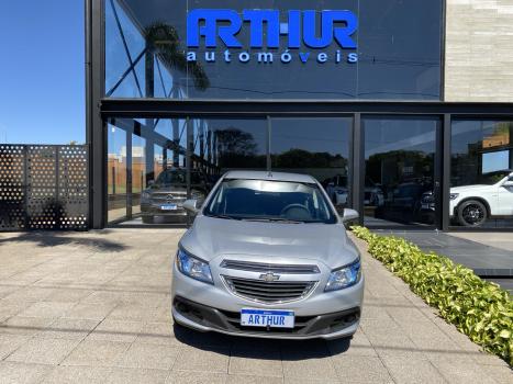 CHEVROLET Onix Hatch 1.4 4P FLEX LT, Foto 2
