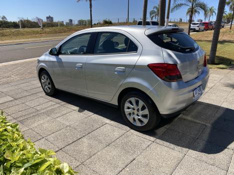 CHEVROLET Onix Hatch 1.4 4P FLEX LT, Foto 6