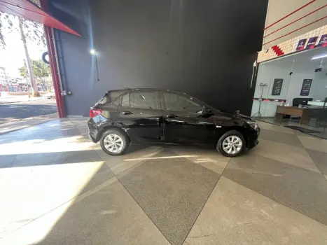 CHEVROLET Onix Hatch 1.0 4P FLEX LTZ TURBO AUTOMTICO, Foto 3