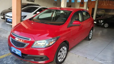 CHEVROLET Onix Hatch 1.4 4P FLEX LT, Foto 2