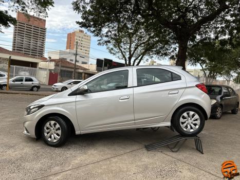CHEVROLET Onix Hatch 1.0 4P FLEX LT, Foto 5