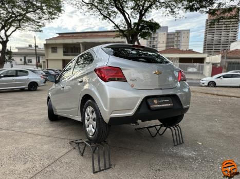 CHEVROLET Onix Hatch 1.0 4P FLEX LT, Foto 6