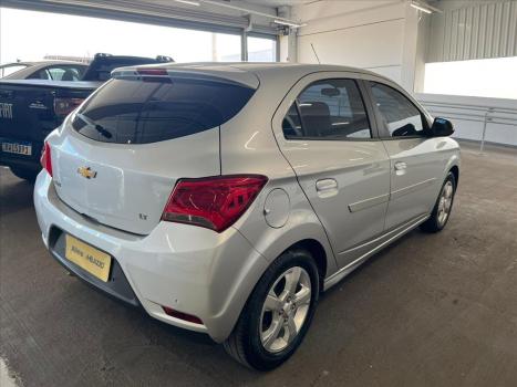 CHEVROLET Onix Hatch 1.4 4P FLEX LT AUTOMTICO, Foto 6