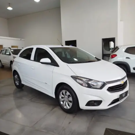 CHEVROLET Onix Hatch 1.0 4P FLEX LT, Foto 6
