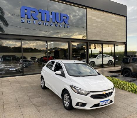 CHEVROLET Onix Hatch 1.4 4P FLEX LT, Foto 3