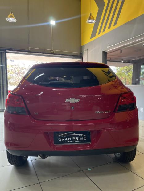 CHEVROLET Onix Hatch 1.4 4P FLEX LTZ, Foto 5