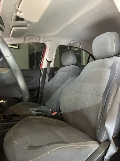 CHEVROLET Onix Hatch 1.4 4P FLEX LTZ, Foto 8