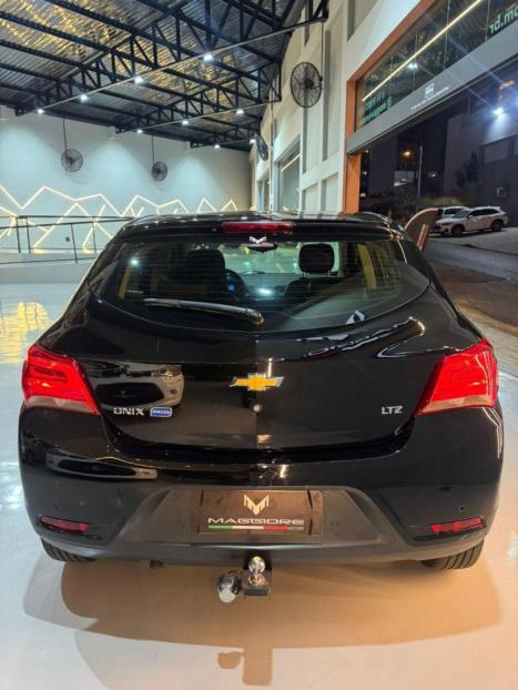 CHEVROLET Onix Hatch 1.4 4P FLEX LTZ AUTOMTICO, Foto 6