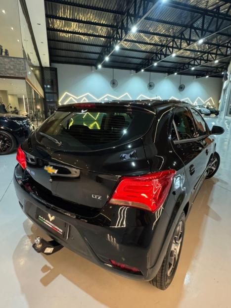 CHEVROLET Onix Hatch 1.4 4P FLEX LTZ AUTOMTICO, Foto 11