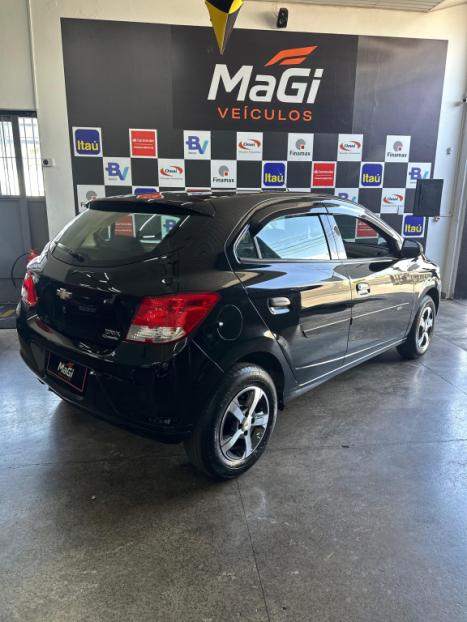 CHEVROLET Onix Hatch 1.0 4P FLEX LS, Foto 5