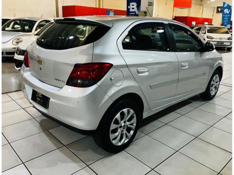 CHEVROLET Onix Hatch 1.4 4P FLEX LT AUTOMTICO, Foto 4