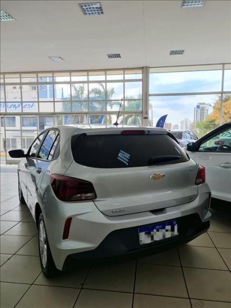 CHEVROLET Onix Hatch 1.0 12V 4P FLEX LT TURBO, Foto 6