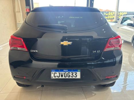CHEVROLET Onix Hatch 1.4 4P FLEX LT, Foto 5
