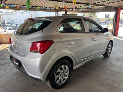 CHEVROLET Onix Sedan 1.0 4P FLEX LT, Foto 6