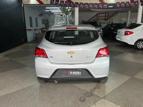 CHEVROLET Onix Sedan 1.0 4P FLEX LT, Foto 5