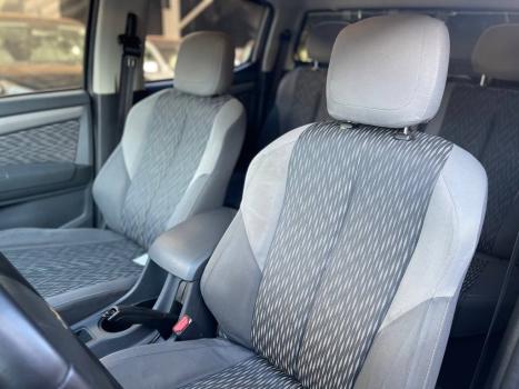 CHEVROLET S10 2.4 ADVANTAGE CABINE DUPLA, Foto 14