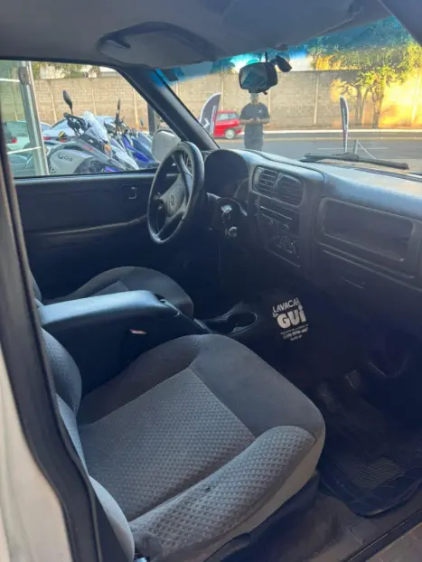 CHEVROLET S10 2.4 ADVANTAGE CABINE DUPLA, Foto 19
