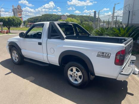 CHEVROLET S10 2.4 FLEX ADVANTAGE CABINE SIMPLES, Foto 2