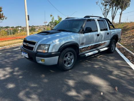 CHEVROLET S10 2.4 RODEIO CABINE DUPLA, Foto 3