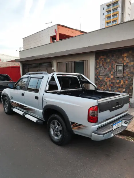 CHEVROLET S10 2.4 RODEIO CABINE DUPLA, Foto 5