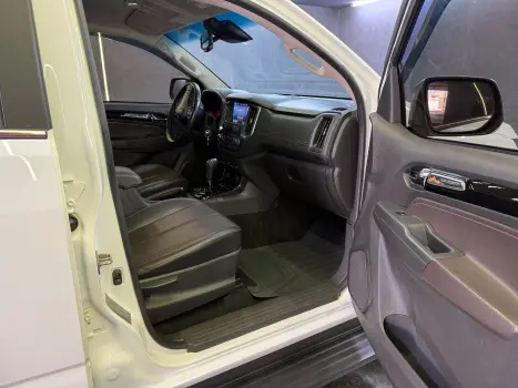 CHEVROLET S10 2.8 12V HIGH COUNTRY CABINE DUPLA 4X4 TURBO DIESEL AUTOMTICO, Foto 13