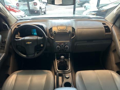 CHEVROLET S10 2.8 16V LT CABINE DUPLA 4X4 TURBO DIESEL, Foto 8