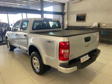 CHEVROLET S10 2.8 16V LS CABINE DUPLA 4X4 TURBO DIESEL, Foto 4