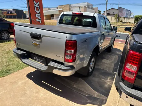 CHEVROLET S10 2.8 16V LS CABINE DUPLA 4X4 TURBO DIESEL, Foto 4