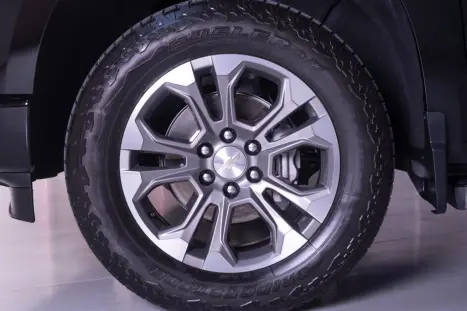 CHEVROLET Silverado 5.3 V8 1500 HIGH COUNTRY CABINE DUPLA 4X4 AUTOMTICO, Foto 5