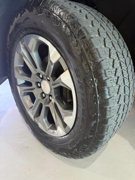 CHEVROLET Silverado 5.3 V8 1500 HIGH COUNTRY CABINE DUPLA 4X4 AUTOMTICO, Foto 20