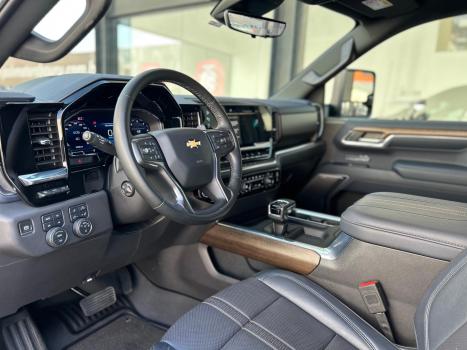 CHEVROLET Silverado 5.3 V8 1500 HIGH COUNTRY CABINE DUPLA 4X4 AUTOMTICO, Foto 16