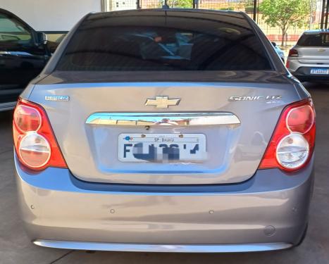 CHEVROLET Sonic Sedan 1.6 16V 4P LTZ FLEX AUTOMTICO, Foto 4