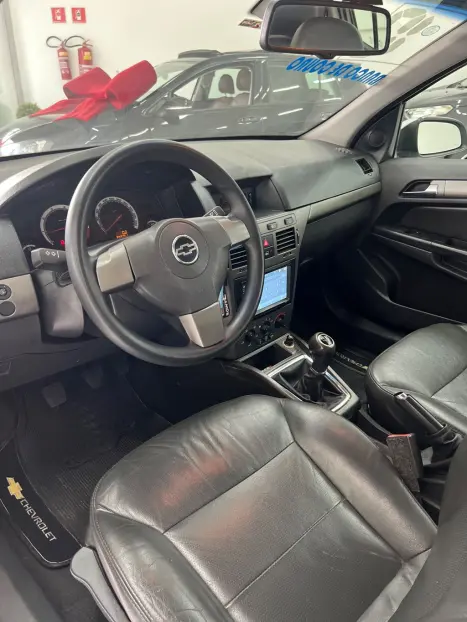 CHEVROLET Vectra Hatch 2.0 4P FLEX GT, Foto 3