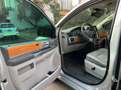CHRYSLER Town & Country 3.6 V6 12V 4P LIMITED AUTOMTICO, Foto 3