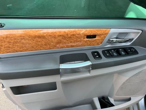CHRYSLER Town & Country 3.6 V6 12V 4P LIMITED AUTOMTICO, Foto 9