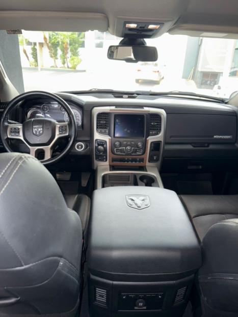 DODGE Ram 5.7 V8 REBEL CABINE DUPLA 4X4 AUTOMTICO, Foto 6