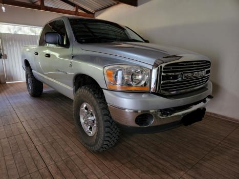 DODGE Ram 5.9 I6 24V 2500 SLT CABINE DUPLA TURBO DIESEL 4X4 AUTOMTICO, Foto 5