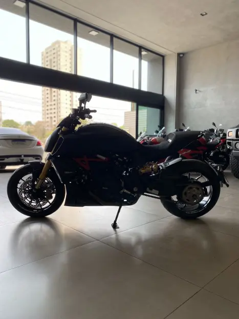 DUCATI Diavel 1260 S, Foto 4