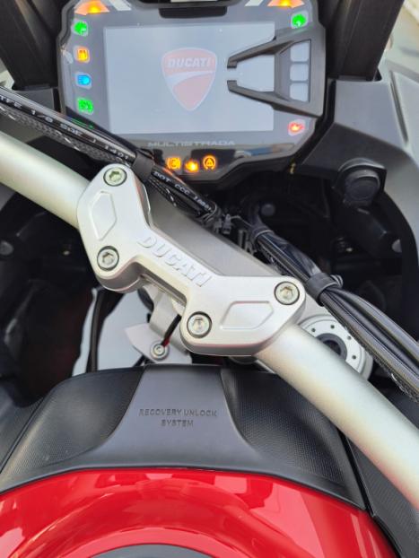 DUCATI Multistrada 1200 S TOURING, Foto 6