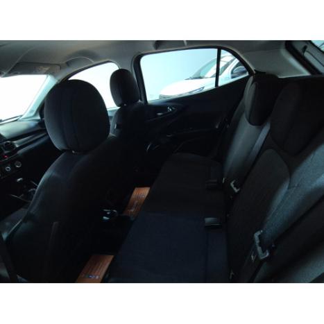 FIAT Argo 1.0 FLEX FIREFLY, Foto 6