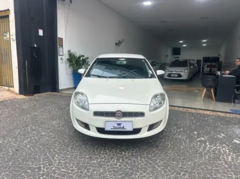 FIAT Bravo 1.8 16V 4P ESSENCE FLEX, Foto 2