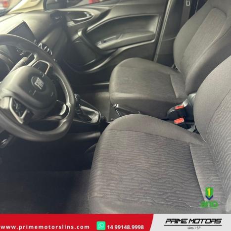 FIAT Cronos 1.3 4P FLEX, Foto 9
