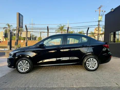 FIAT Cronos 1.3 4P FLEX DRIVE, Foto 3