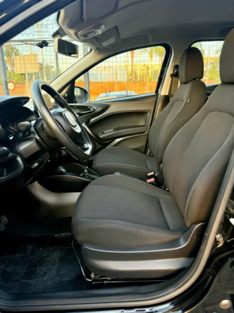FIAT Cronos 1.3 4P FLEX DRIVE, Foto 19