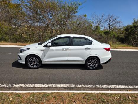 FIAT Cronos 1.8 4P FLEX PRECISION AUTOMTICO, Foto 3
