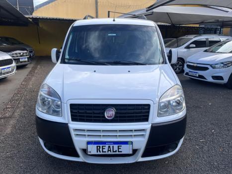 FIAT Doblo 1.4 4P FLEX ATTRACTIVE, Foto 2