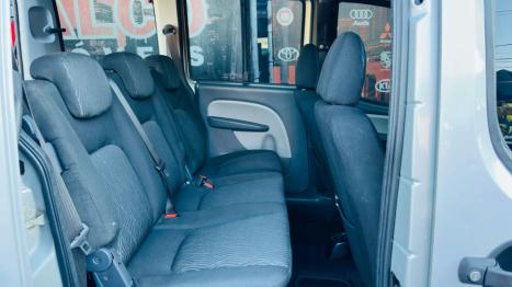 FIAT Doblo 1.4 4P FLEX ATTRACTIVE, Foto 6